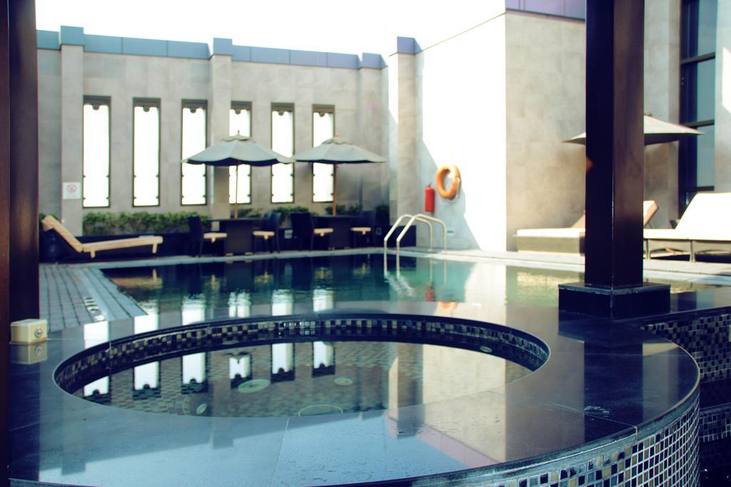 เดอะ ลีลา โฮเต็ล Hotel ดูไบ ภายนอก รูปภาพ