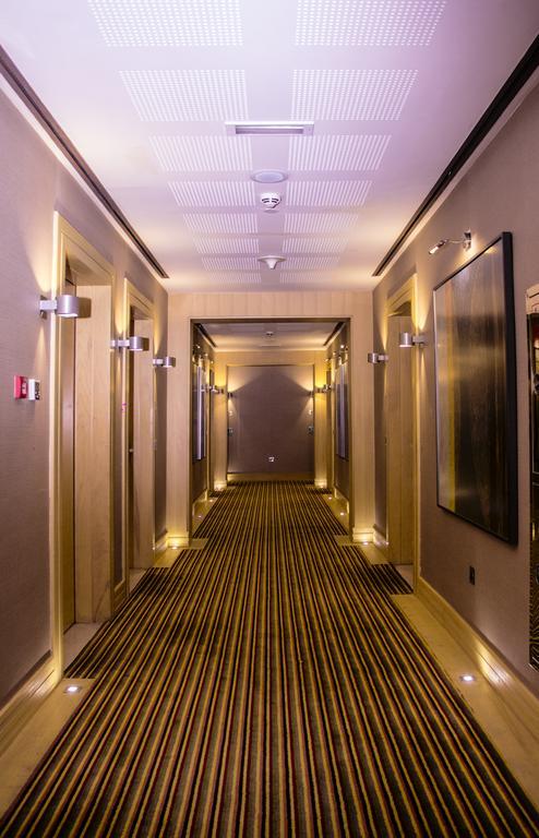 เดอะ ลีลา โฮเต็ล Hotel ดูไบ ภายนอก รูปภาพ