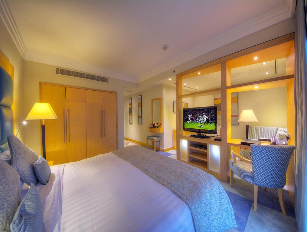 เดอะ ลีลา โฮเต็ล Hotel ดูไบ ภายนอก รูปภาพ