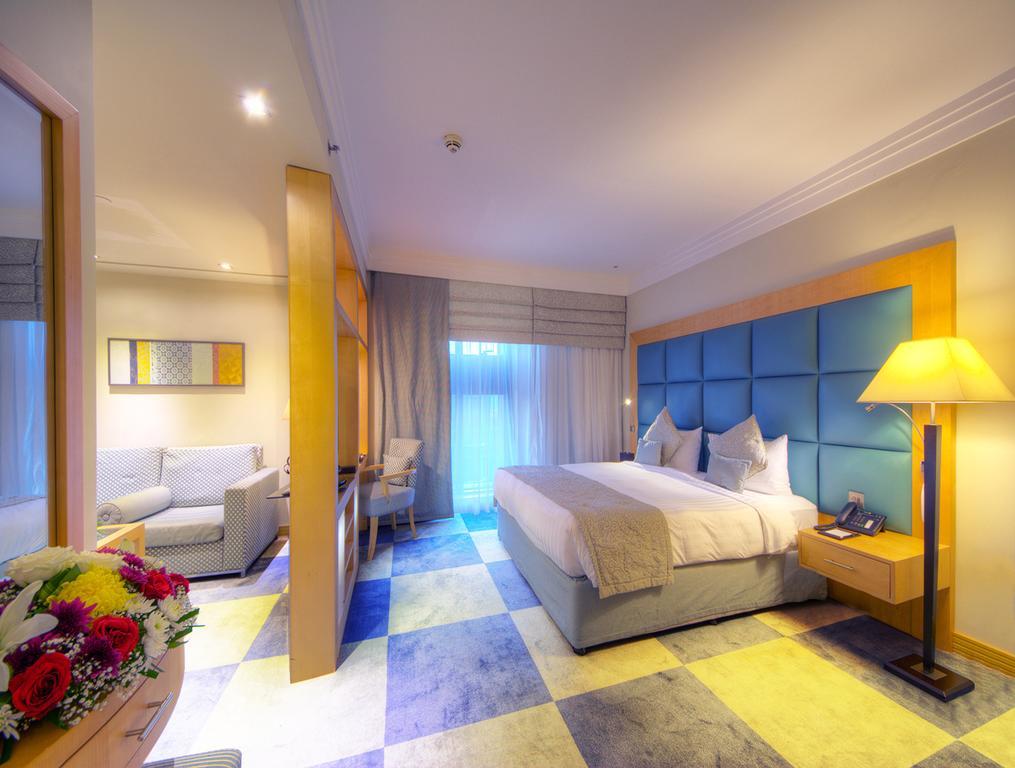 เดอะ ลีลา โฮเต็ล Hotel ดูไบ ภายนอก รูปภาพ