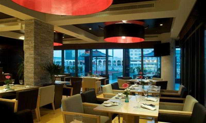 เดอะ ลีลา โฮเต็ล Hotel ดูไบ ภายนอก รูปภาพ